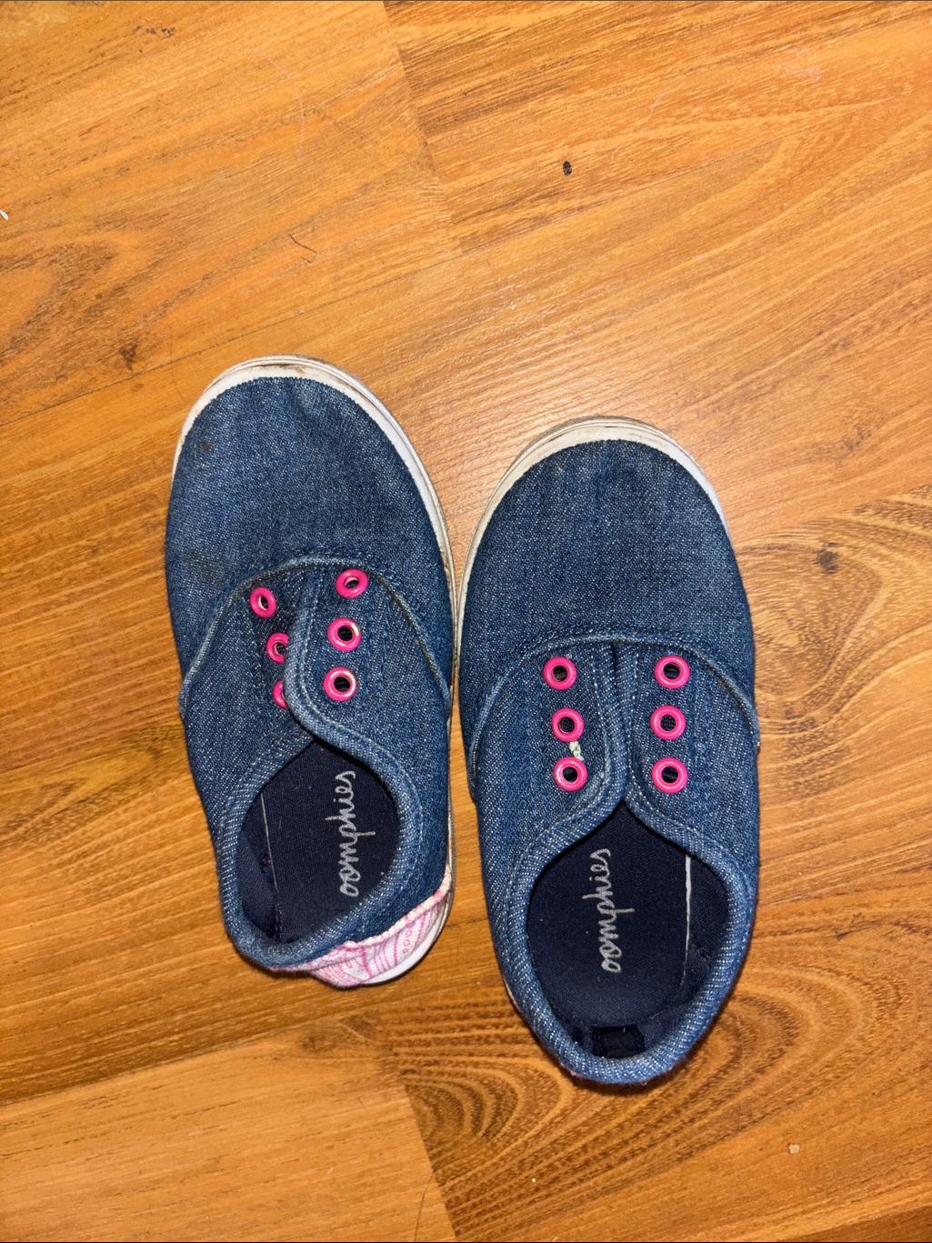 Oomphies Kids Denim Slip-On Sneakers With Pink Eyelets